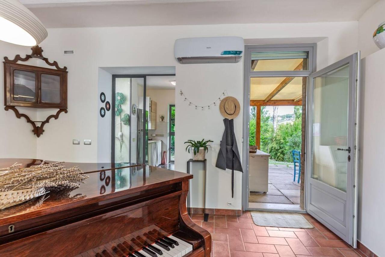 Grande Villa Storica Per Vacanze Con Giardino Privato E Piscina Ostra Extérieur photo