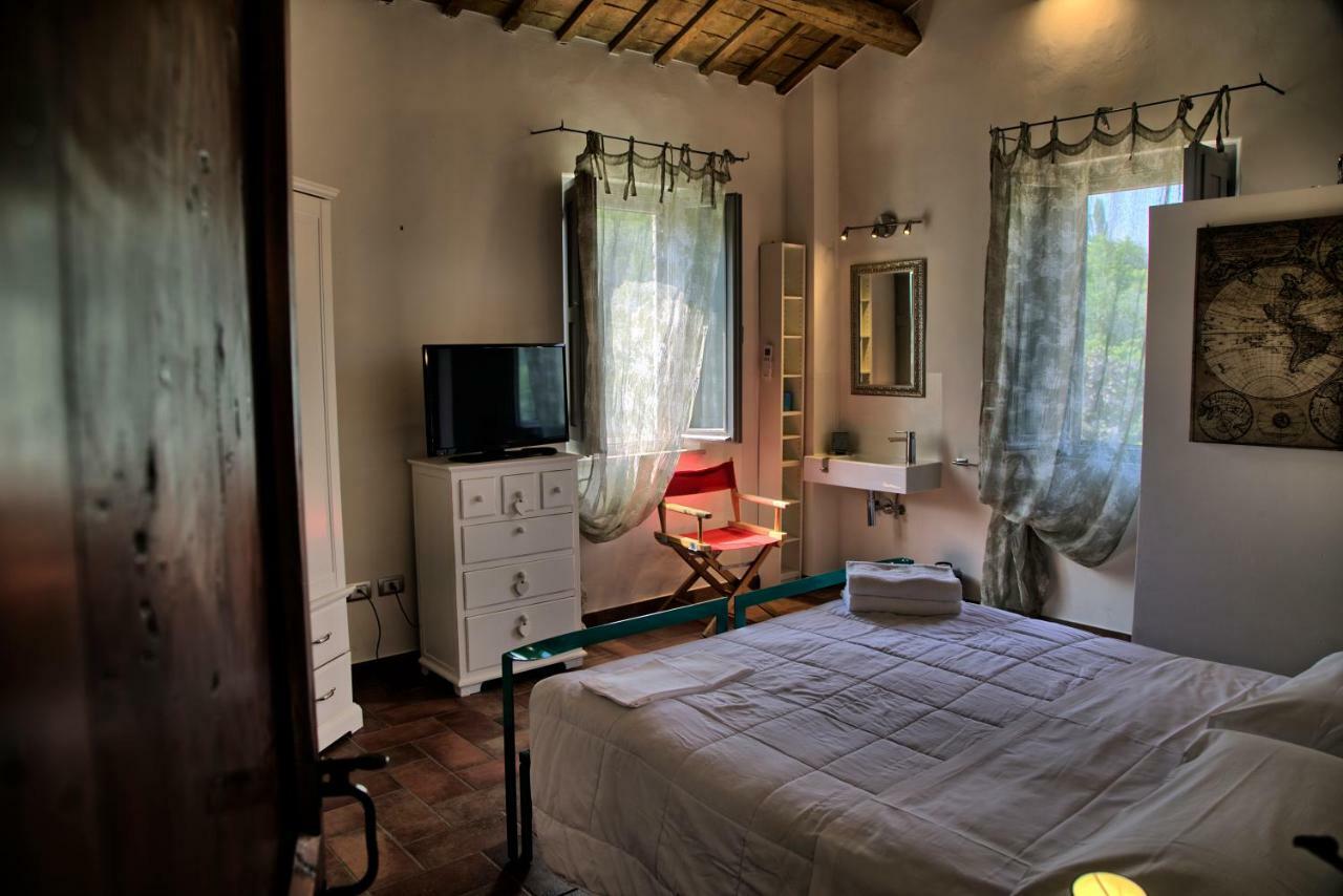 Grande Villa Storica Per Vacanze Con Giardino Privato E Piscina Ostra Extérieur photo