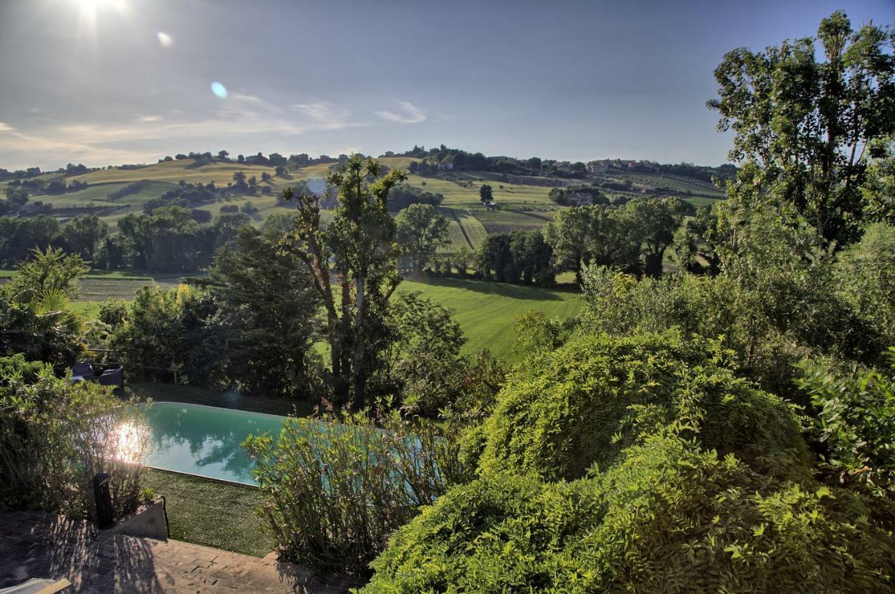 Grande Villa Storica Per Vacanze Con Giardino Privato E Piscina Ostra Extérieur photo