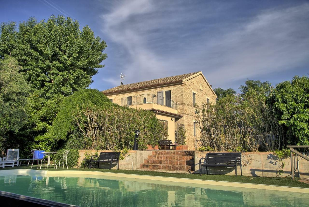 Grande Villa Storica Per Vacanze Con Giardino Privato E Piscina Ostra Extérieur photo