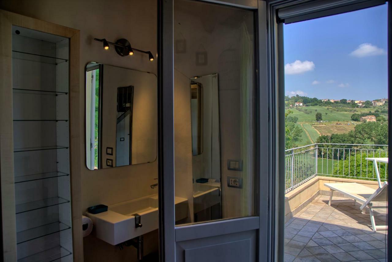 Grande Villa Storica Per Vacanze Con Giardino Privato E Piscina Ostra Extérieur photo